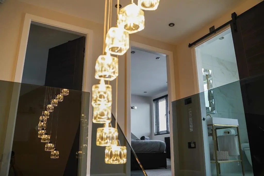 ヨークModern And Luxury Houseアパートメント
